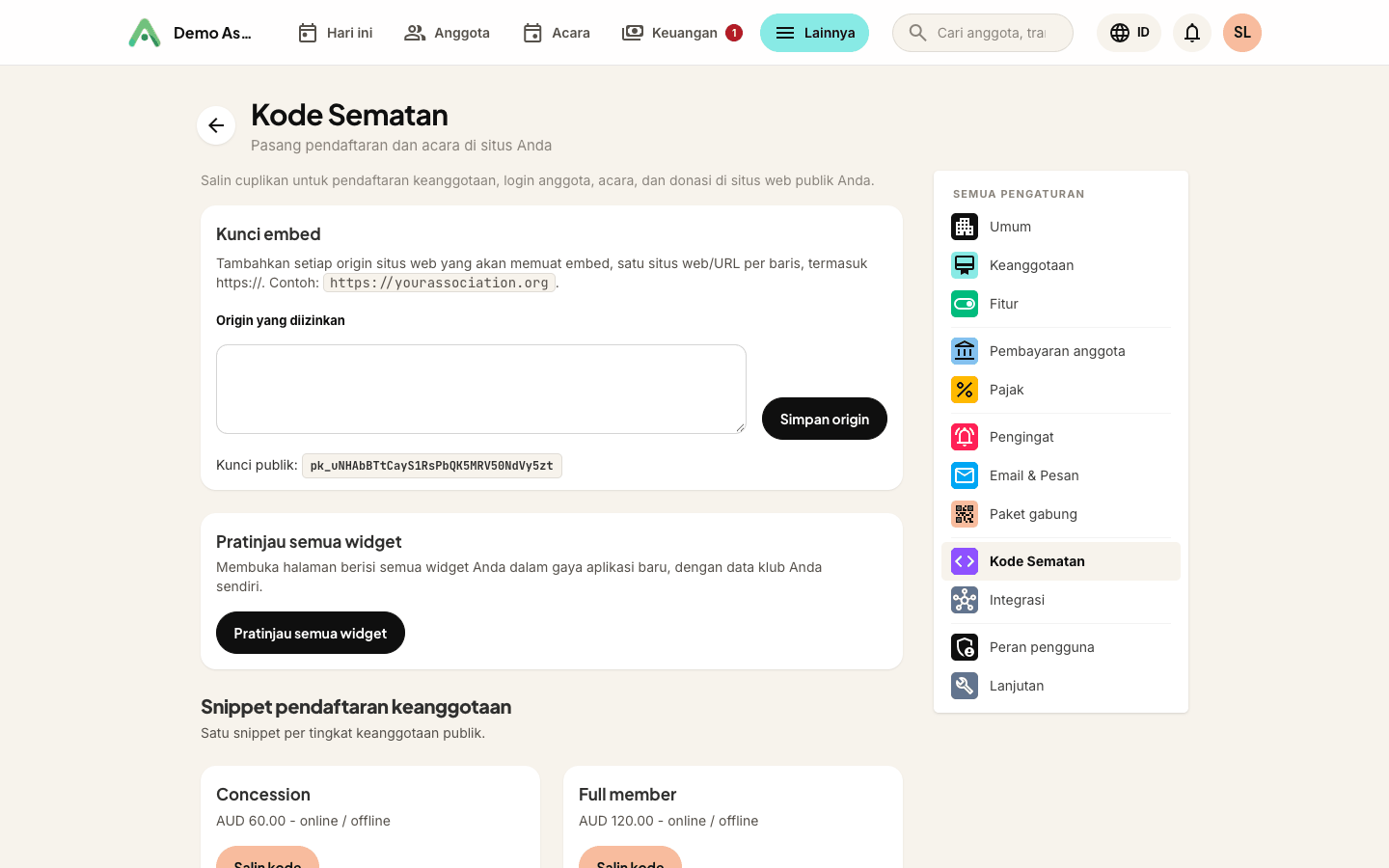 Pengaturan Situs web utama di halaman Kode Sematan
