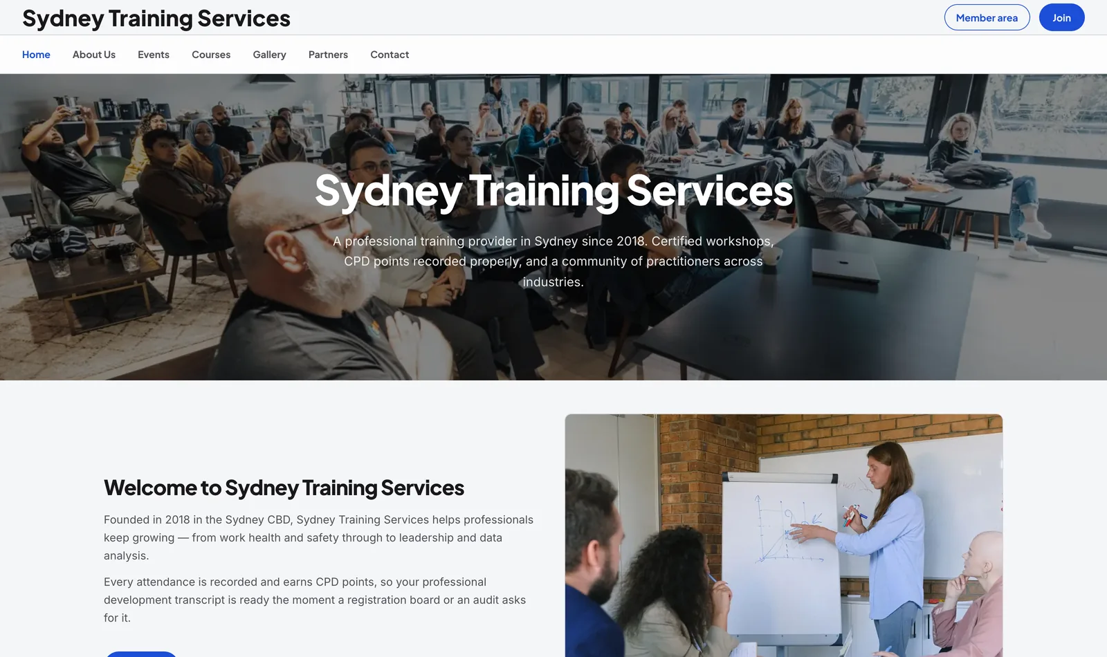 A website that keeps itself current