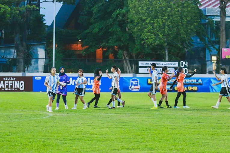 U-18 (08/11/ 2025)