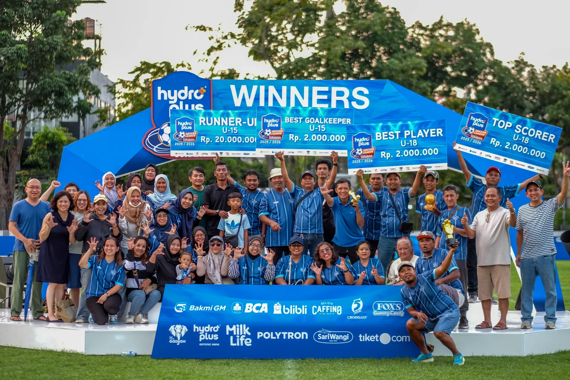 Tentang Akademi
